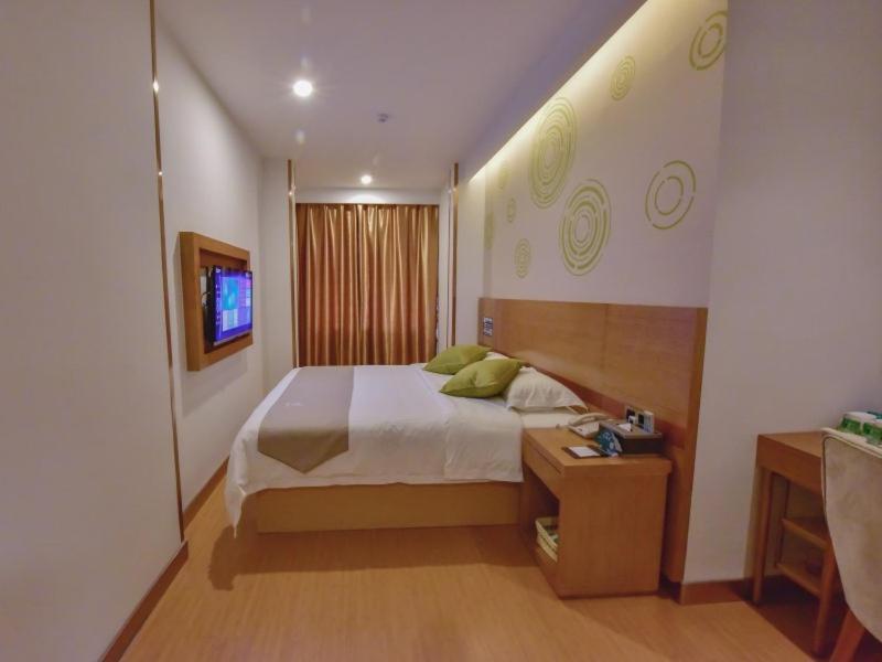 Greentree Inn Huanggang Qichun County Ouyada Square Express Hotel Zewnętrze zdjęcie